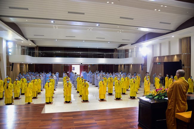 The 17th Dharma Talk Program: Confidences in the life of cultivation.